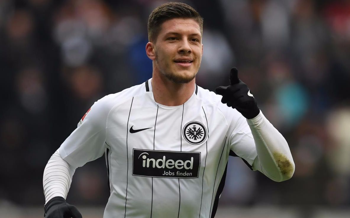 转折点法兰克福战术微调，葡超官宣日攻防权衡，压力陡增，团队化学反应显著(法兰克补偿干涉参数)-爱游戏网站下载