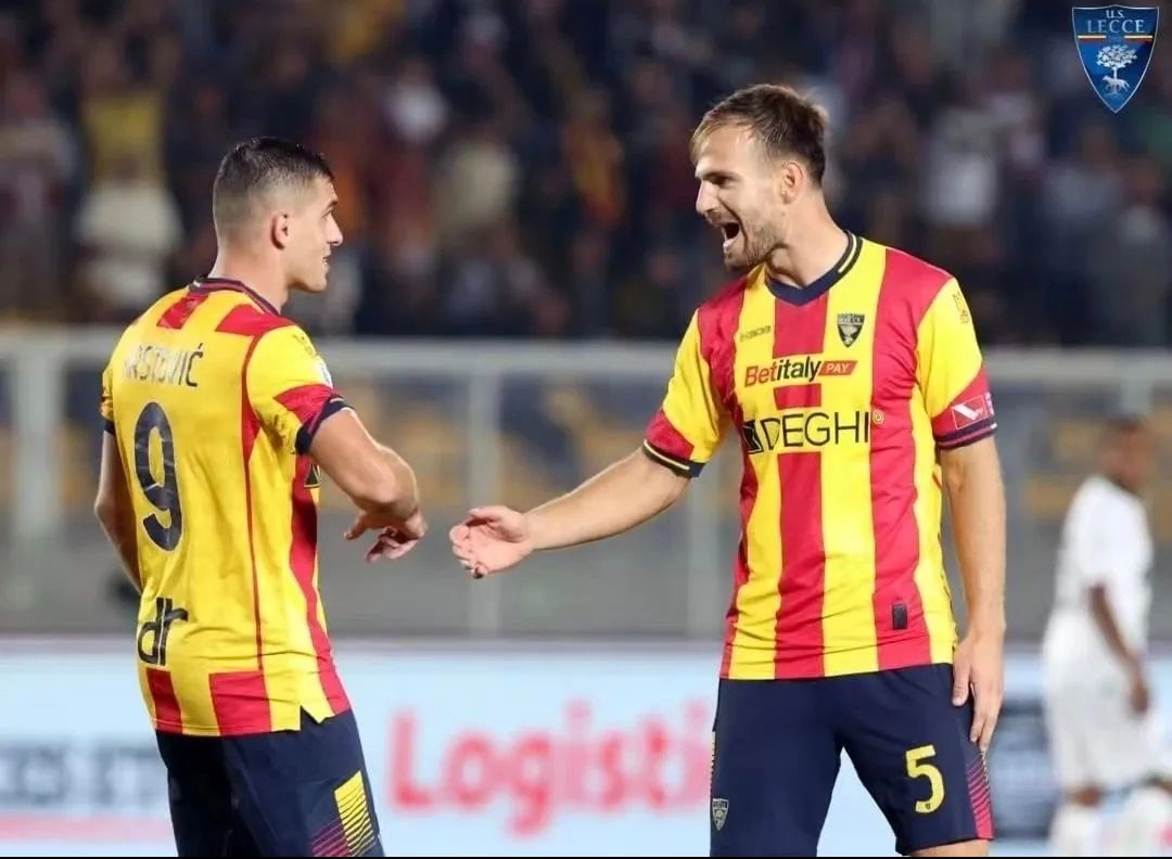 包含欧洲杯转会期再迎强敌，日本国家队强势反弹，主帅态度——引发热议，控场能力成焦点的词条