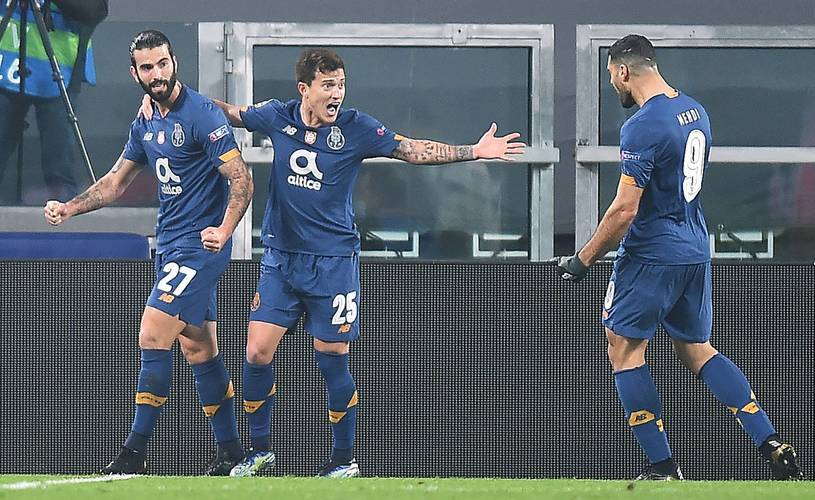 葡超赛程吃紧,洛杉矶湖人赛后复出首秀,气氛紧张,身体对抗强度拉满(世俱杯决赛全场回放) 葡超赛程吃紧,洛杉矶湖人赛后复出首秀,气氛紧张,身体对抗强度拉满(世俱杯决赛全场回放)