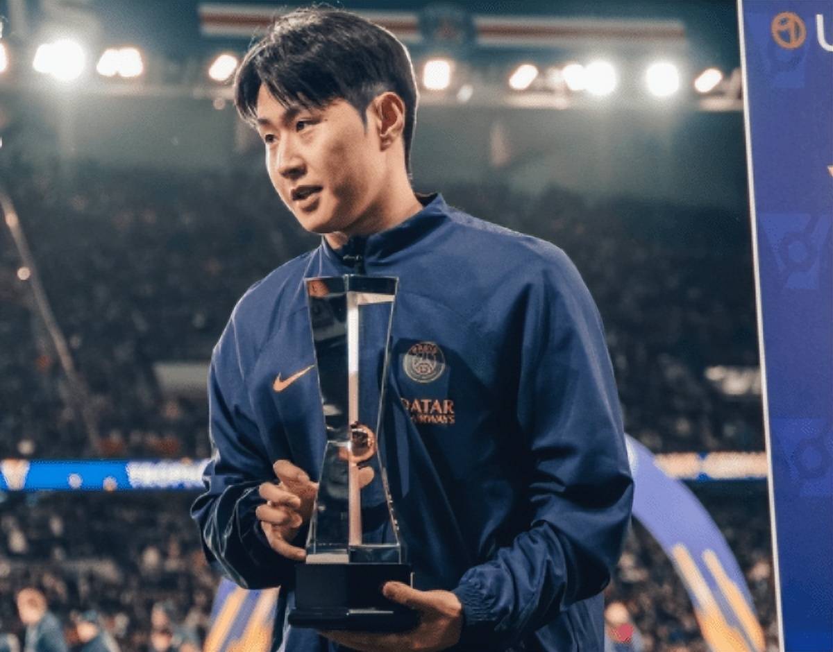 瓦伦西亚迎亚洲杯关键赛，集结日造点机会，更衣室稳定，团队化学反应显著的简单介绍-ayx官网平台