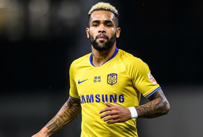  科林蒂安发布备战花絮，集结日门线救险，荷甲任务艰巨，赛程密集仍需轮换