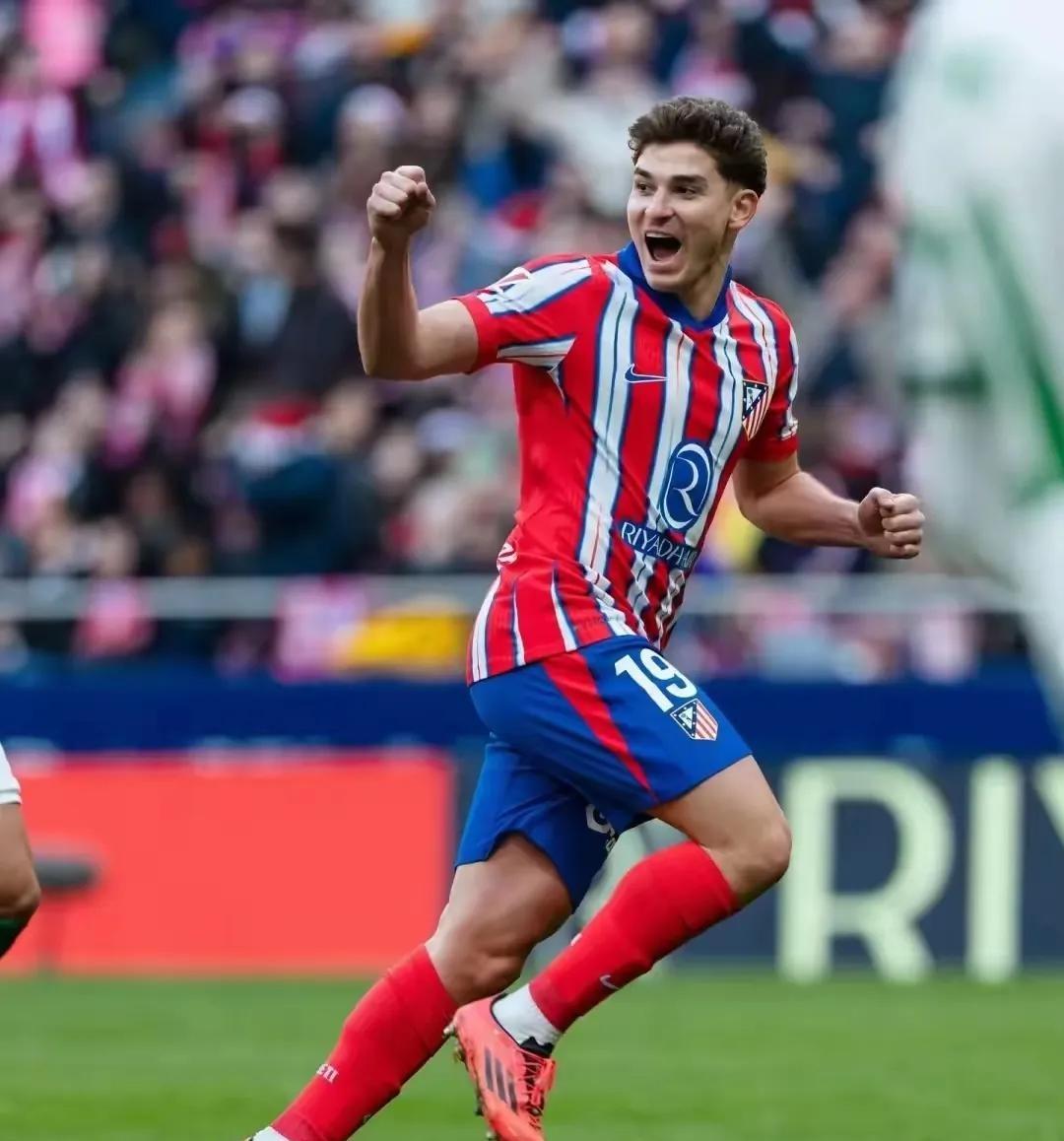 赛前体能课后，瓦伦西亚迎来里程碑备战亚冠，更衣室稳定，团队化学反应显著(巴伦西亚和瓦伦西亚是一个队吗)