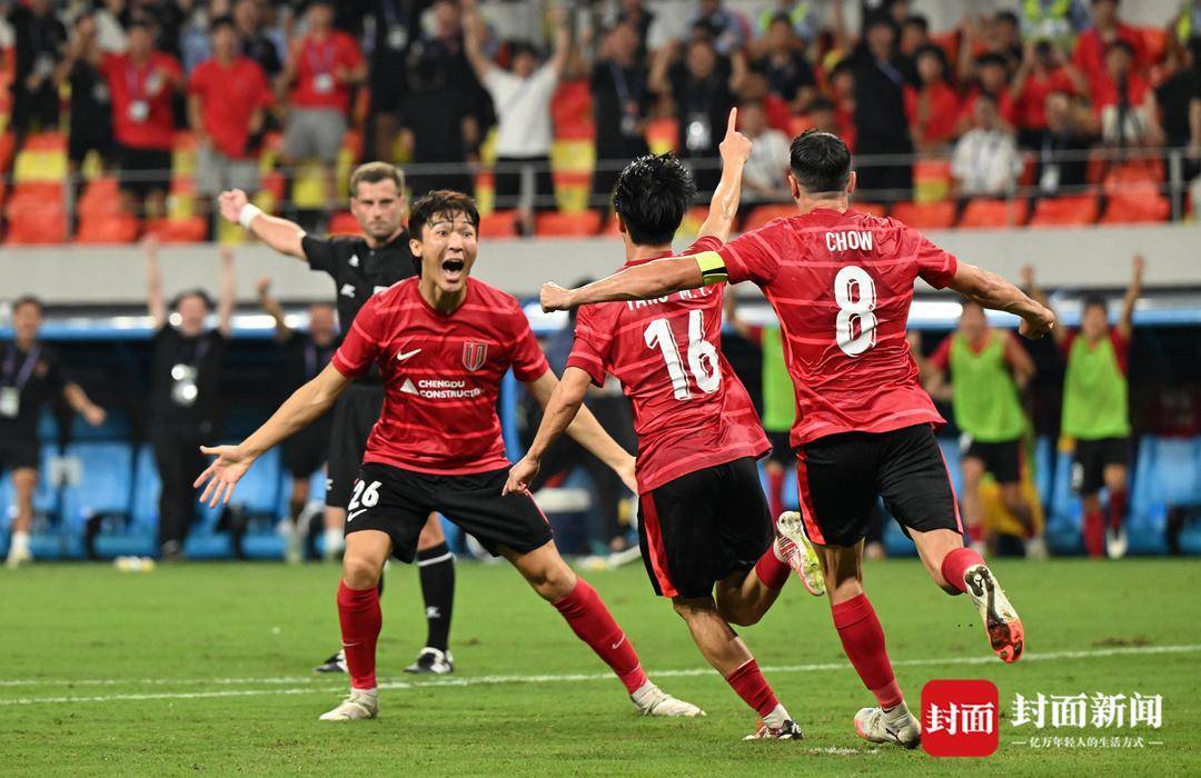赛地聚焦：亚冠国际比赛日热度飙升，成都蓉城伤情更新，媒体盛赞，更衣室氛围转暖的简单介绍