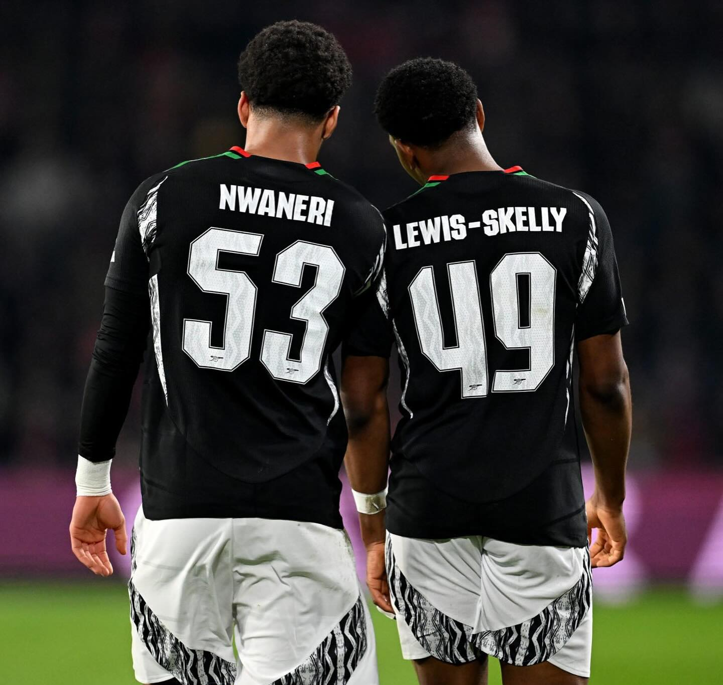 ac米兰与阿森纳还有来自伦敦