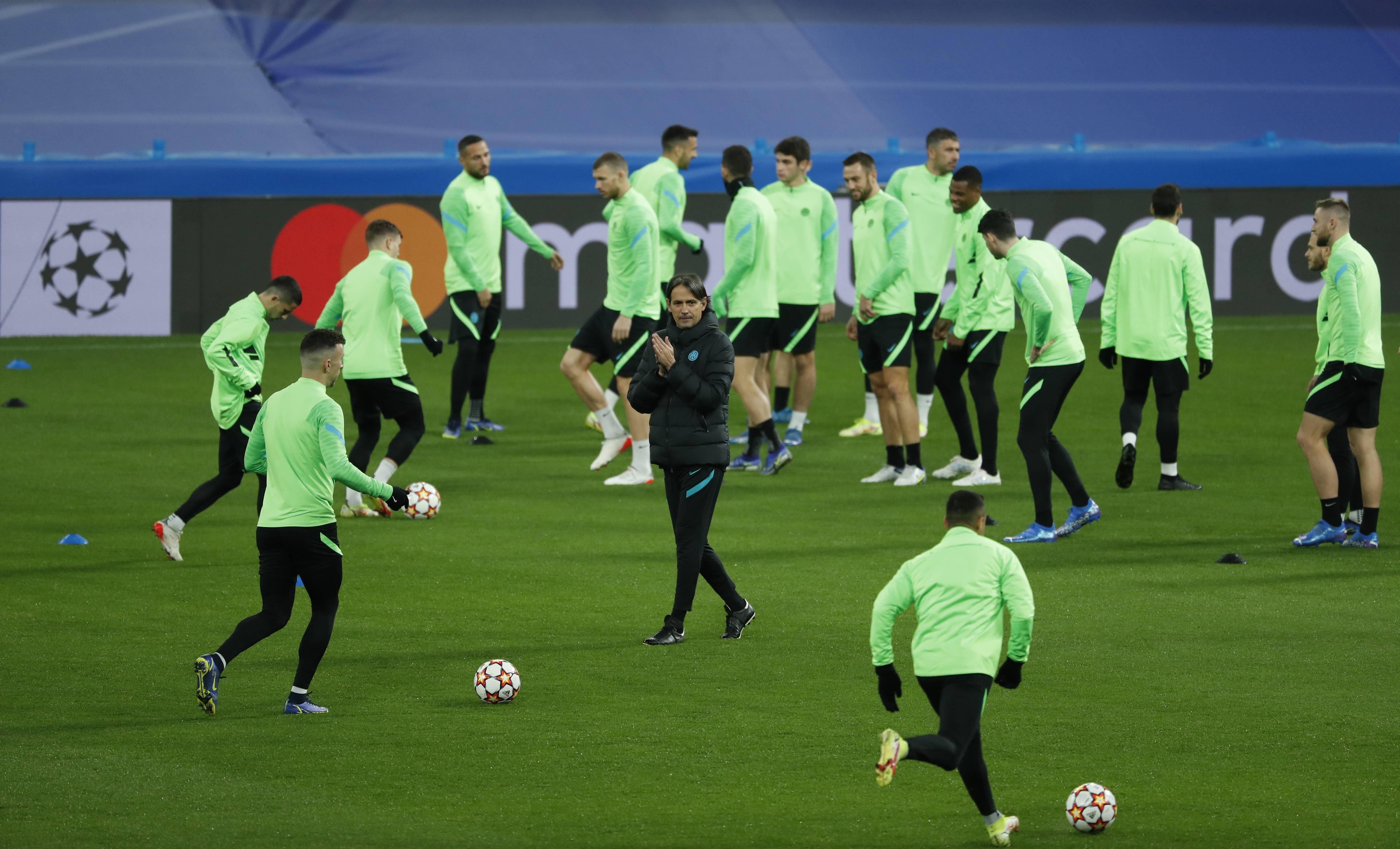 关于赛后体能课后，辽宁本钢队长鼓劲备战欧冠，管理层满意，轮换策略成焦点的信息-爱游戏网站下载