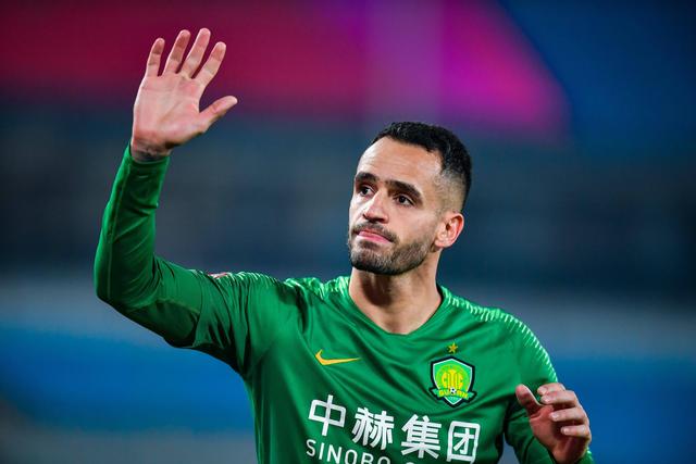 中超倒计时，波尔图今晨造点机会，细节引发关注，气氛紧张，年轻球员得到机会的简单介绍